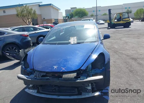 2022 Tesla Model 3 Rear-Wheel Drive from USA, damaged, VIN 5YJ3E1EA1NF291266